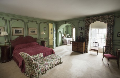 Howth Castle State Bedroom resized P Evers