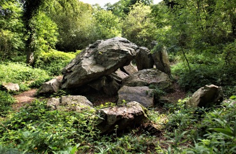 Howth Castle and Estate Aideens Grave P Evers edited resized