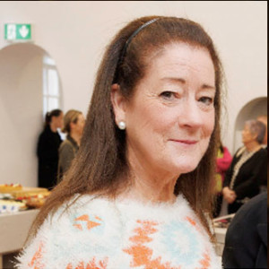 Julie White